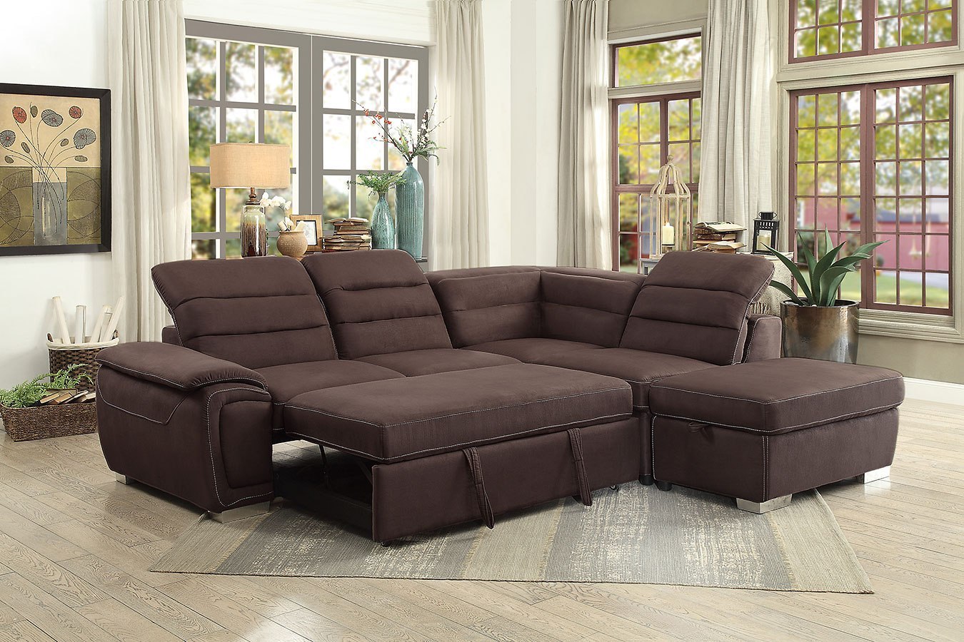 Platina Sectional W Pull Out Bed And