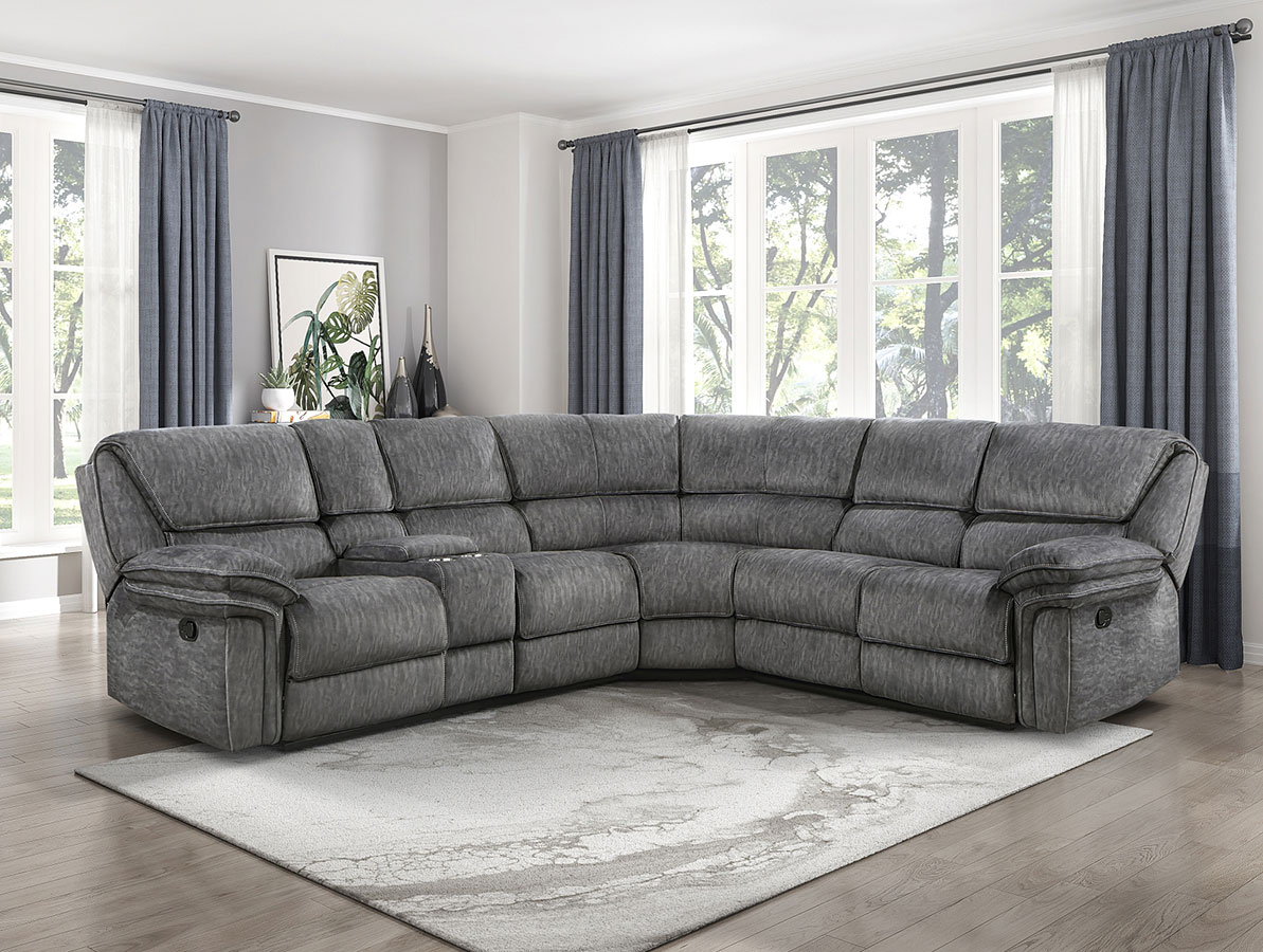 3 recliner sectional outlet