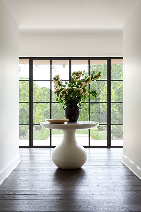 Erinn V X Universal Santa Barbara Entry Table Universal Furniture ...