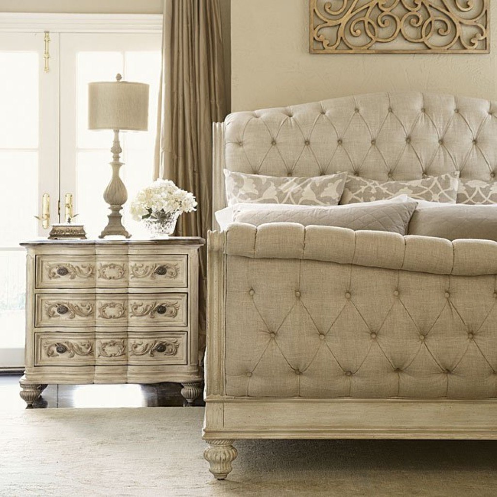 Jessica McClintock The Boutique Sleigh Bedroom Set (White ...