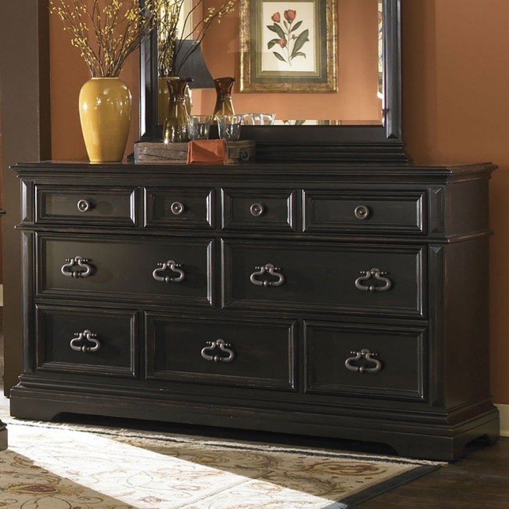 Brookfield Panel Bedroom Set Pulaski Furniture | Furniture ...