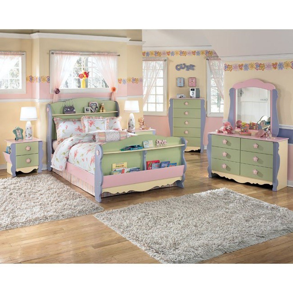 Doll House Sleigh Bedroom Set Signature Design | Furniture ...