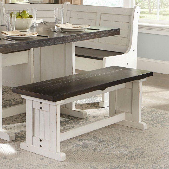 Carriage house breakfast nook with 2025 side bench and single chair