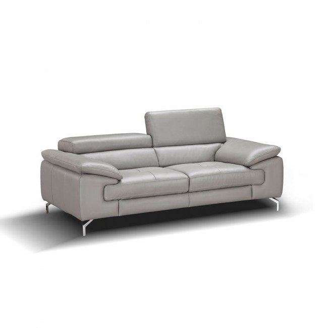 Liam Loveseat