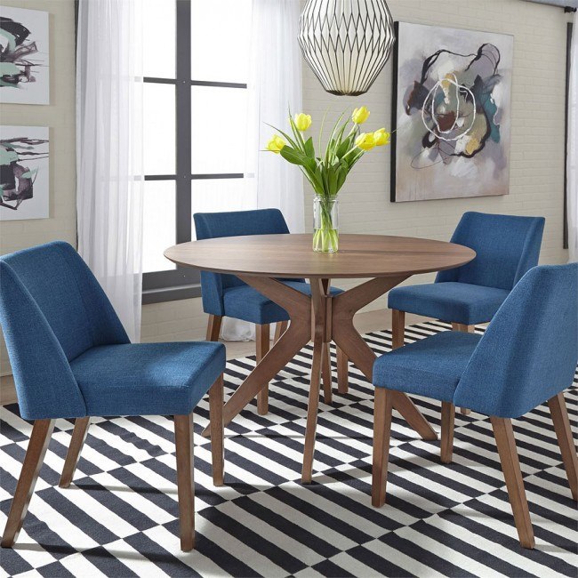 Blue chairs 2025 dining room set