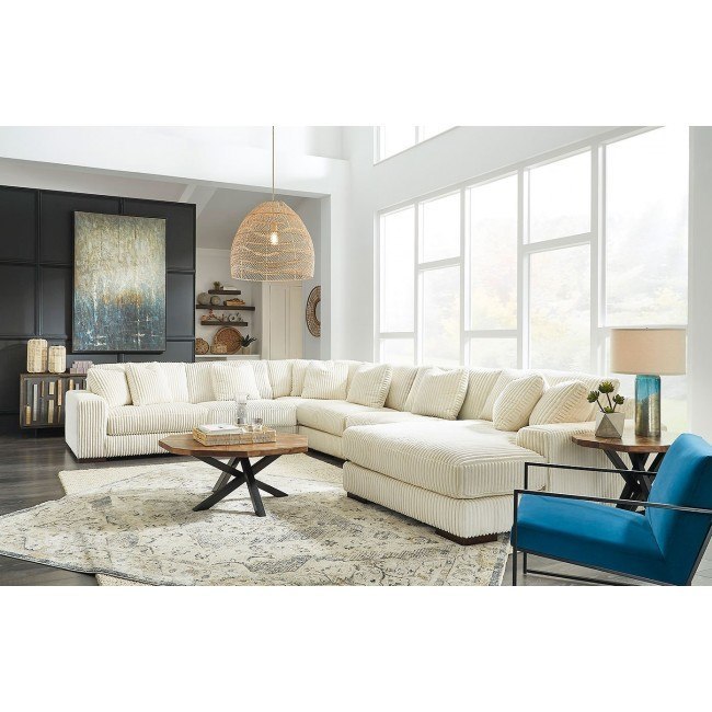 Lindyn Ivory Modular Sectional Set W Chaise Signature Design
