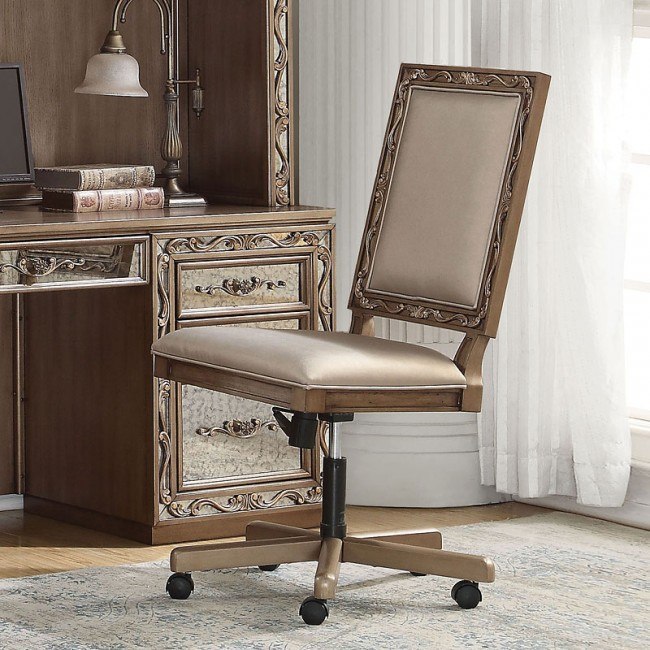 Queen office 2025 chair