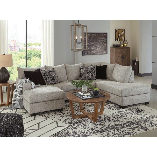Megginson Storm Sectional Set