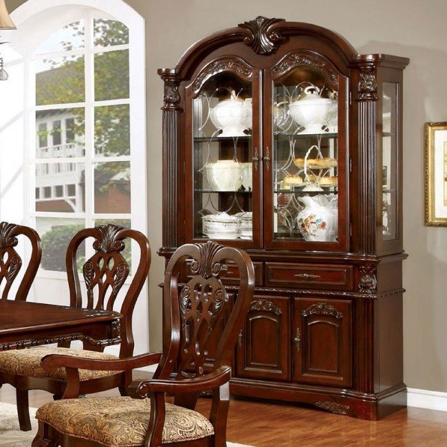Dining room top set with hutch