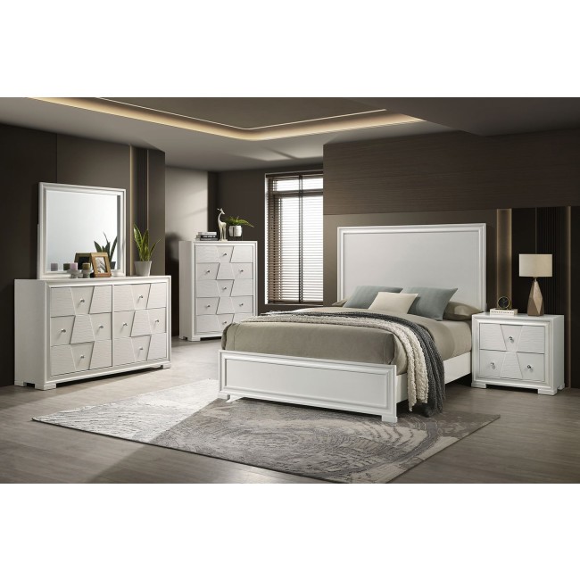Holsted Panel Bedroom Set