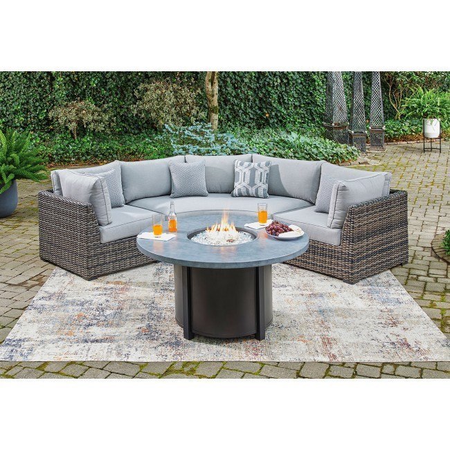 Harbor Court Modular Outdoor Sectional Set W Coulee Mills Fire