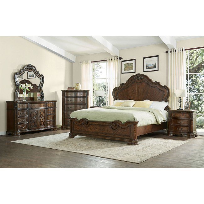 Royale Panel Bedroom Set