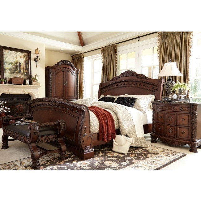 North Shore Sleigh Bedroom Set