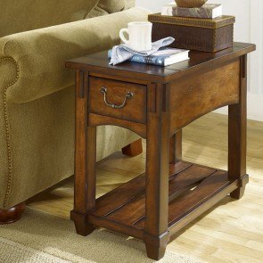 Tacoma Chairside Table