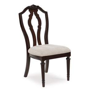 Lavinton Side Chair (Set of 2)