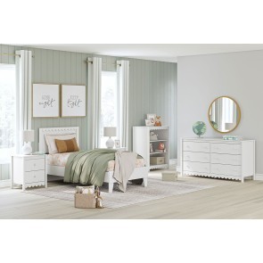 Hallityn Youth Platform Bedroom Set w/ Platform Headboard Bed