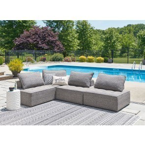 Bree Zee Outdoor 4-Piece Sectional