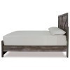 Wynnlow Youth Crossbuck Panel Bed