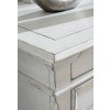 Kanwyn Upholstered Storage Bedroom Set