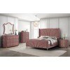 Salonia Upholstered Panel Bedroom Set