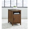 Devonsted Chairside End Table (Brown)