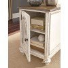 Realyn Oval Occasional Table Set