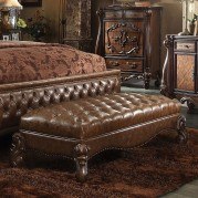 Versailles Bench (Cherry Oak)